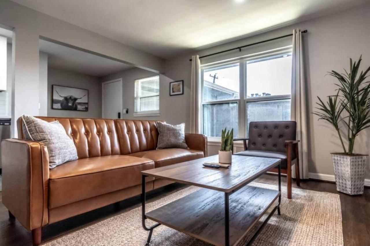 Roomy Urban Apartment Montrose! Free Parking #3 ฮูสตัน ภายนอก รูปภาพ